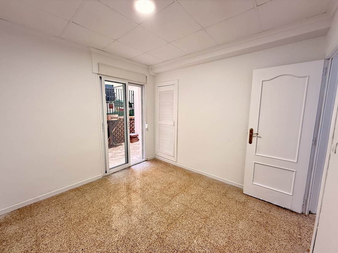 Habitación vacía — el piso de Polop